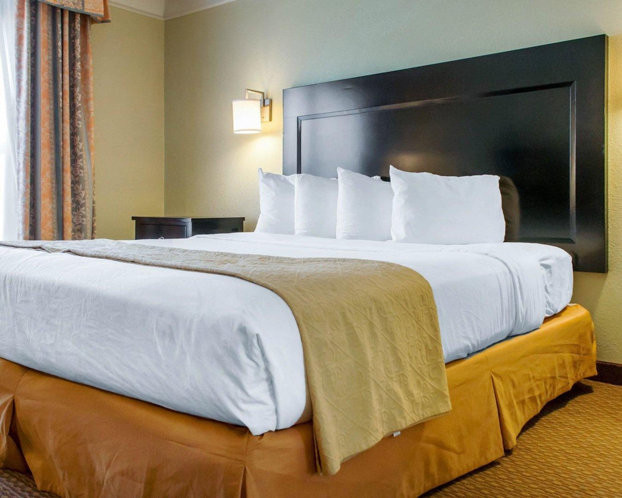 Quality Inn & Suites Gallup I-40 Exit 20 Kültér fotó